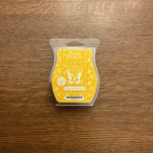 Scentsy Golden Sunflower Fields Wax - BUNDLE TO SAVE